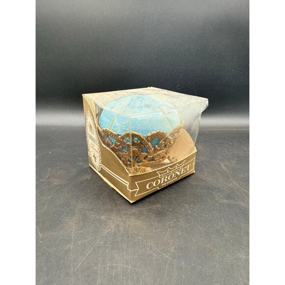 Vintage Light Blue Coronet Pin Cushion in Original Box - missing crown - Picture 8 of 8